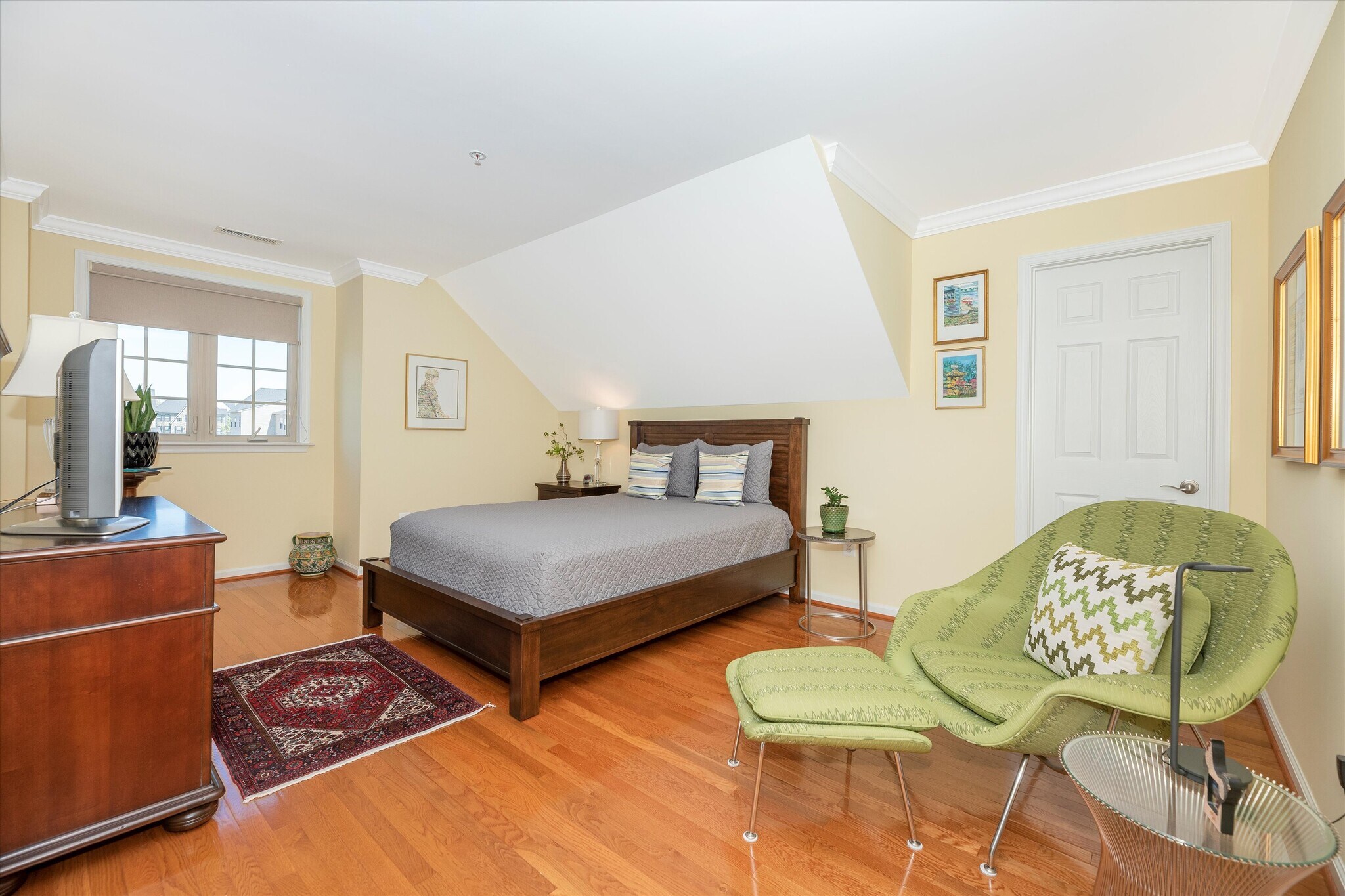 Bedroom 3 with walk-in closet - 2507 Mill Race Rd