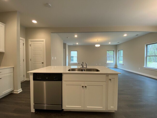 Building Photo - Home for Rent in Pinson, AL!!! COMING SOON!