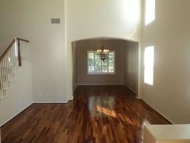 Building Photo - Amazing Carlsbad Home with extra room down...