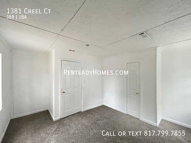 Building Photo - 1381 Creel Ct