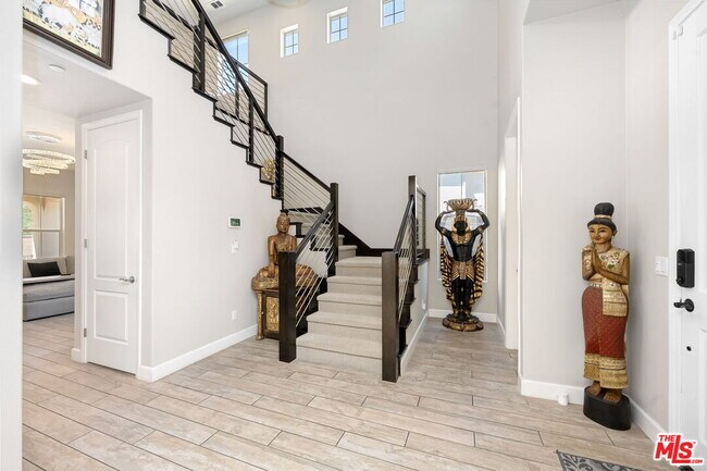 Building Photo - 24236 W Stone Bend Ln