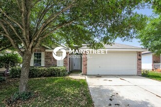 Building Photo - 4 Bedroom Pet-Friendly Home in Converse, TX with Main Street Renewal