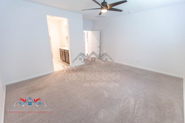 Building Photo - 2898 Kim Dr
