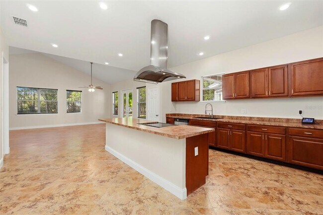 Building Photo - 5608 Kevin Ave