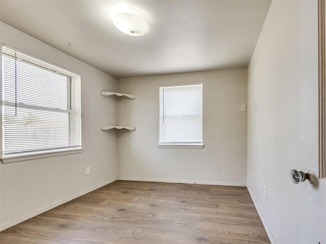 Building Photo - 3637 Firethorn Dr