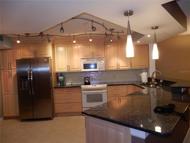 Building Photo - 5151 Isla Key Blvd S