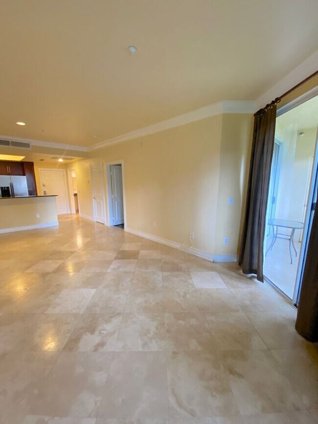 Building Photo - Discover Your New Home! Spacious 1-Bedroom Condo Near the Las Vegas Strip