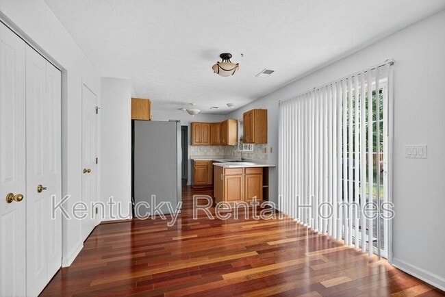 Building Photo - 1104 Rolfe Ln