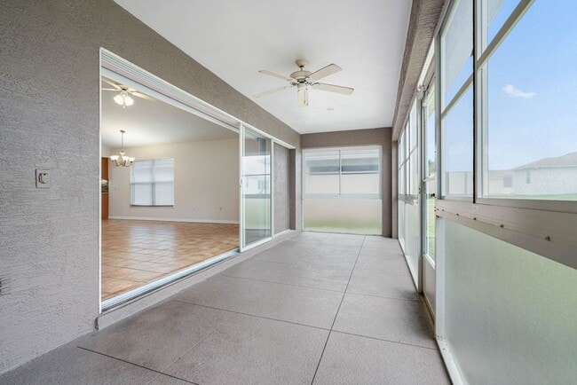 Building Photo - 3063 Westmoreland Dr