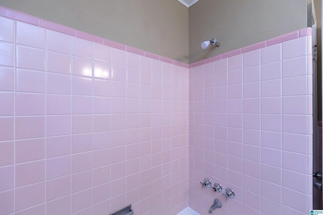 Building Photo - 405 Cheri Ln