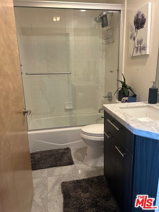 Building Photo - 5350 Playa Vista Dr