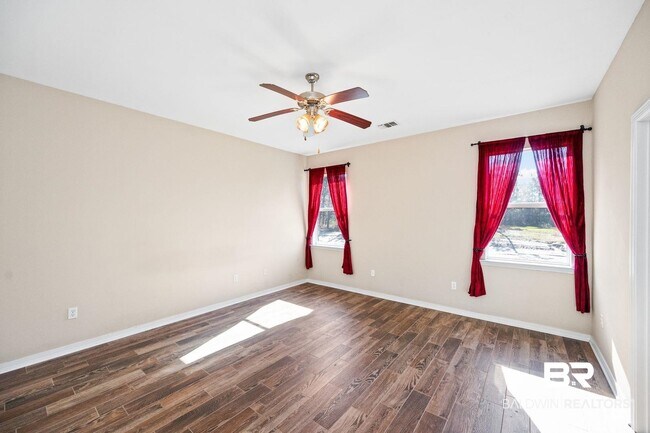 Building Photo - 3216 Bellingrath Dr