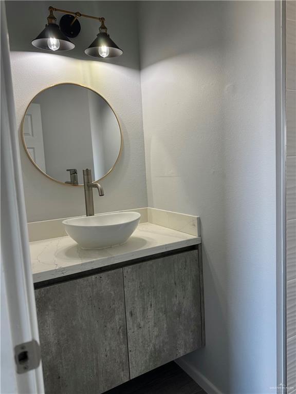 Building Photo - 18 Stablewood