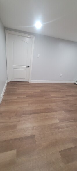 Dining Room - 34 Waverly St