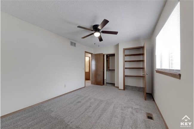 Building Photo - 7011 W Sheriac Cir