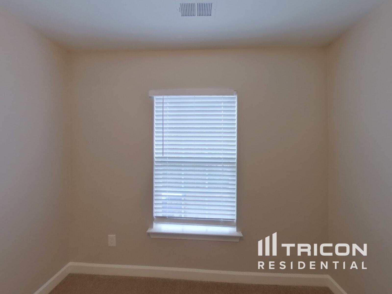 Building Photo - 509 Underhill Ln