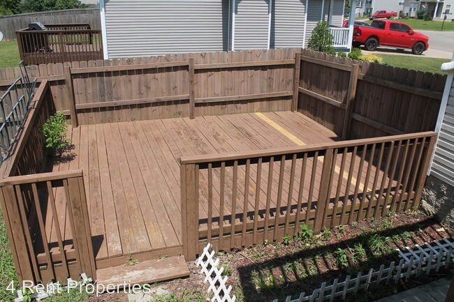 Building Photo - 4 br, 3 bath House - 1389 Mutual Drive