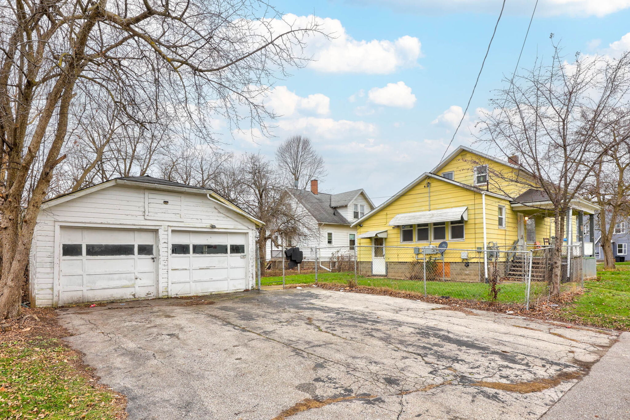 Building Photo - 926 N Porter St