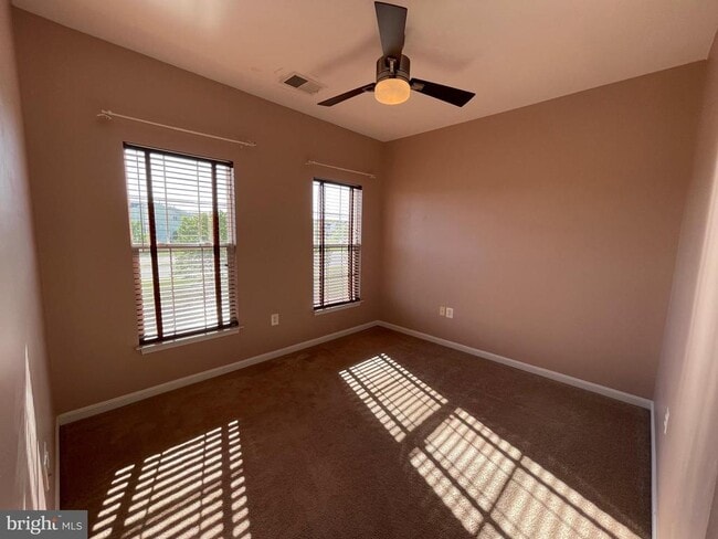 Building Photo - 43297 Stonegarden Terrace