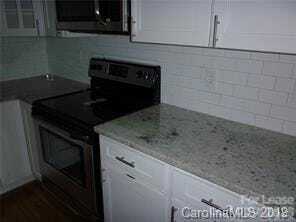 Building Photo - 7109 Rockcliff Ct