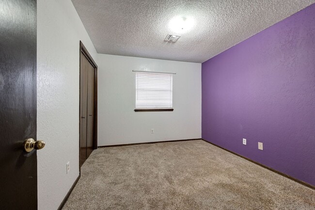 Building Photo - Welcome to your new home!