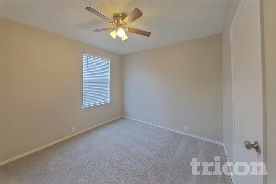 Building Photo - 1817 Citadel Dr