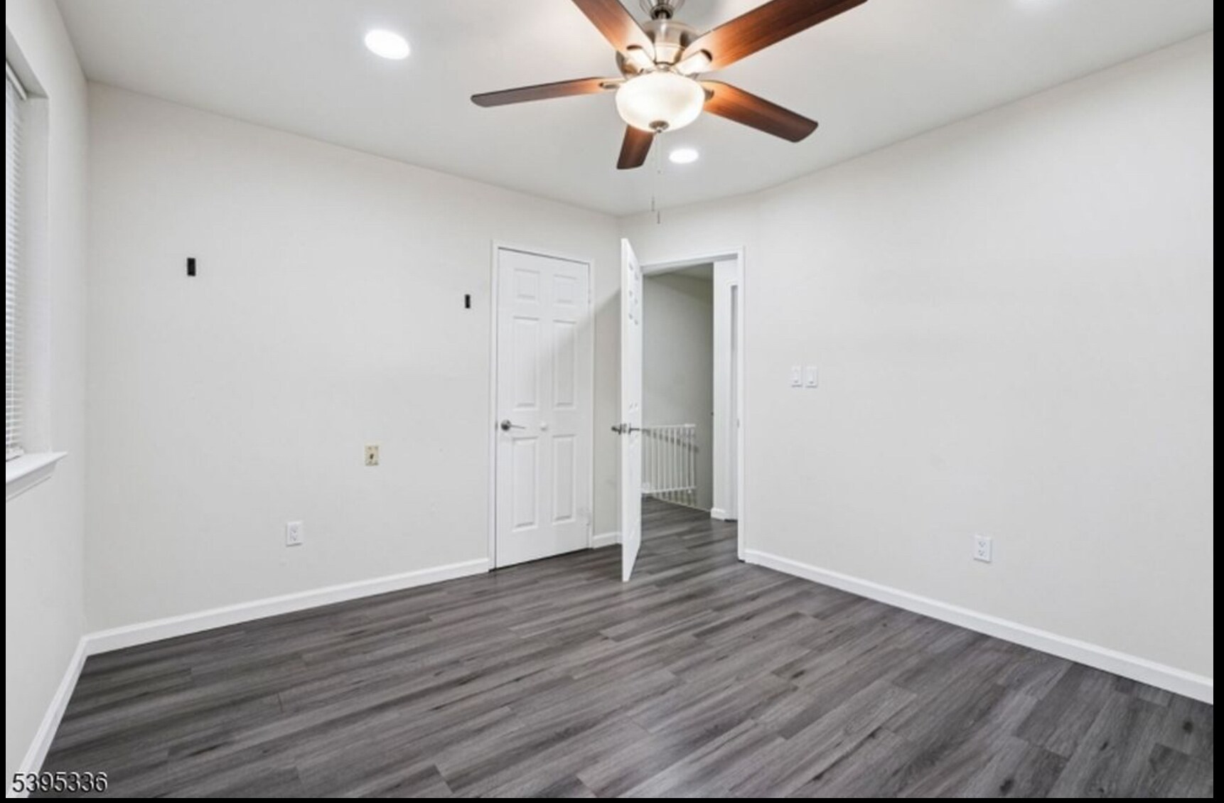 Building Photo - 189 Littleton Rd