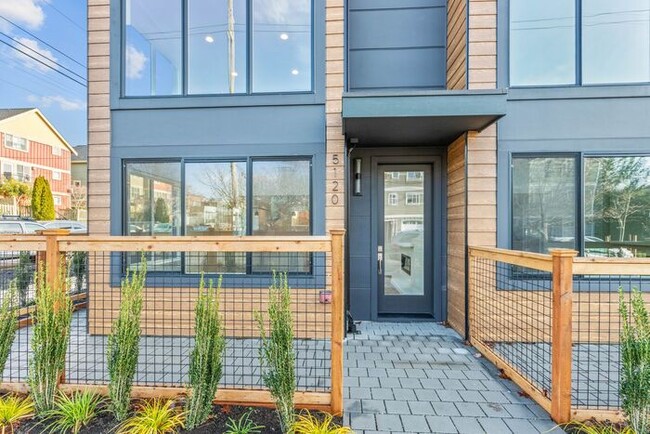 Building Photo - Stunning Brand-New Ballard Townhome with A...