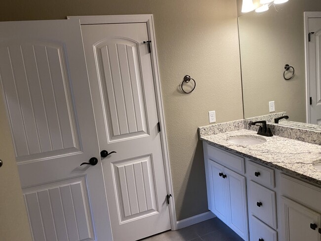 Building Photo - 4777 Copeland Cir