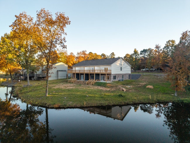 Building Photo - 165 Pebble Beach Pl