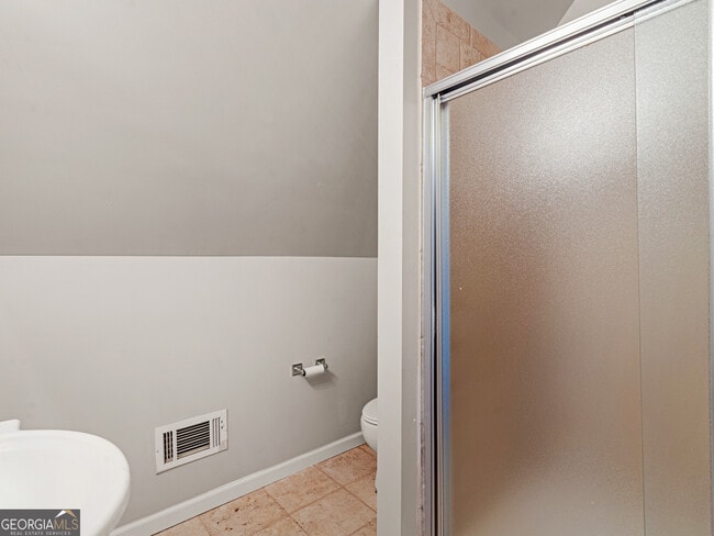 Building Photo - 1695 Whitley Rd