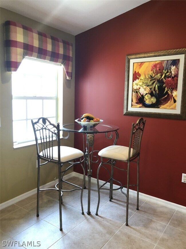 Building Photo - 1380 Tiffany Ln