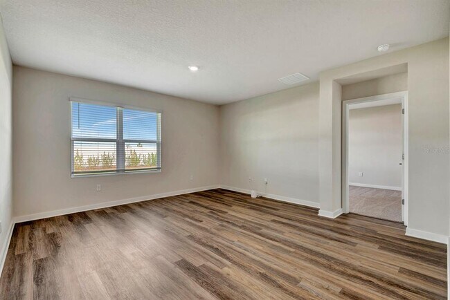 Building Photo - 18303 Wheathouse Pl