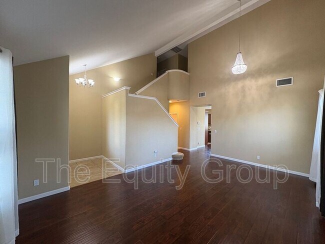 Building Photo - 5115 W Pianosa Ave