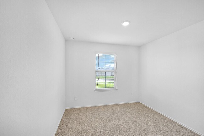Building Photo - 4219 Bedwyn Bay Dr