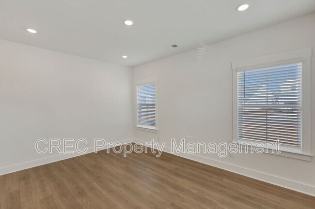 Building Photo - 101 Indigo Cvs Blvd