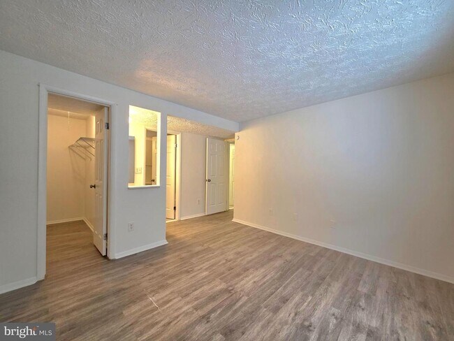 Building Photo - 8380 Brockham Dr