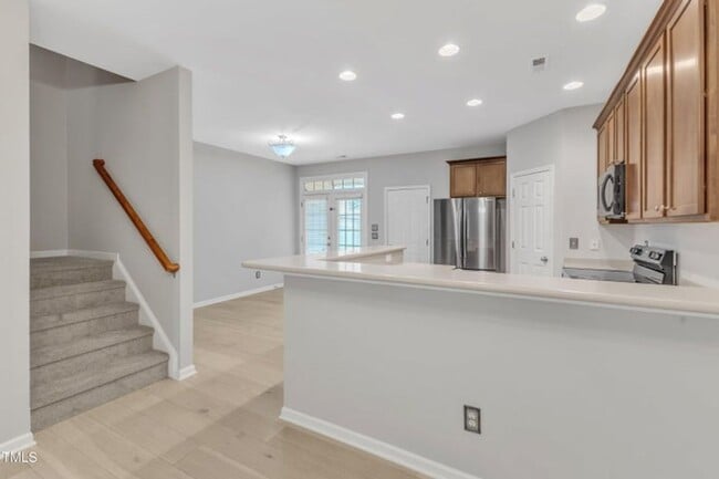 Building Photo - Beautiful 2-Story Townhome in Renaissance Park – Minutes from Downtown Raleigh!