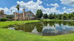 Building Photo - "Charming 1-Bedroom Condo Retreat in Tampa's Serene Villa View Circle"
