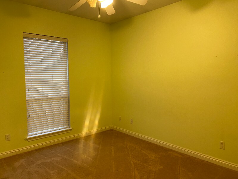 Building Photo - 6707 Lawson Cir