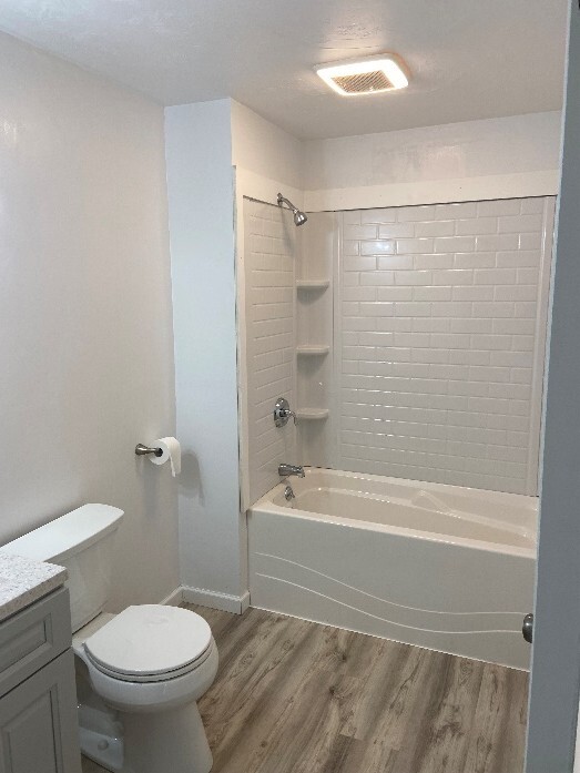 Building Photo - 35 Academy St