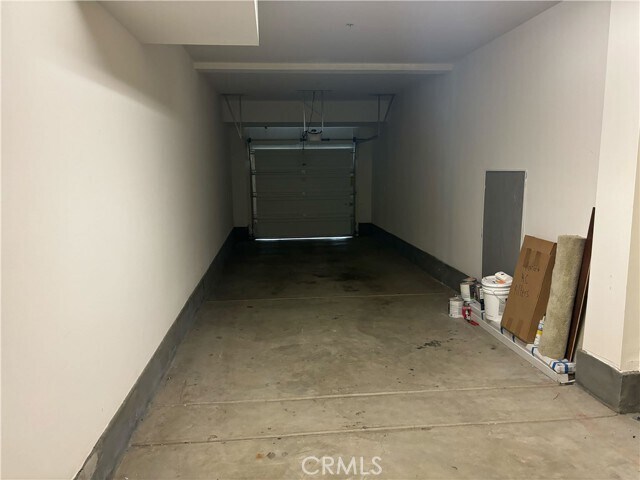Building Photo - 13029 Central Ave