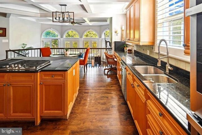 Building Photo - 20366 Fallsway Terrace
