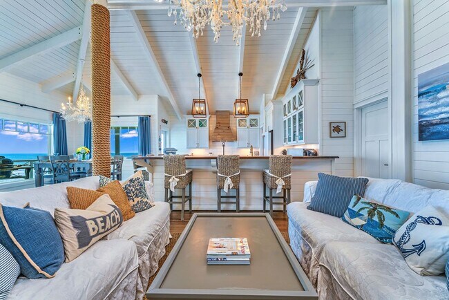 Building Photo - 850 Gulf Shore Dr
