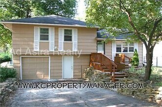 Building Photo - Beautiful 3 Bed Home in KCMO - Coming SOON!!