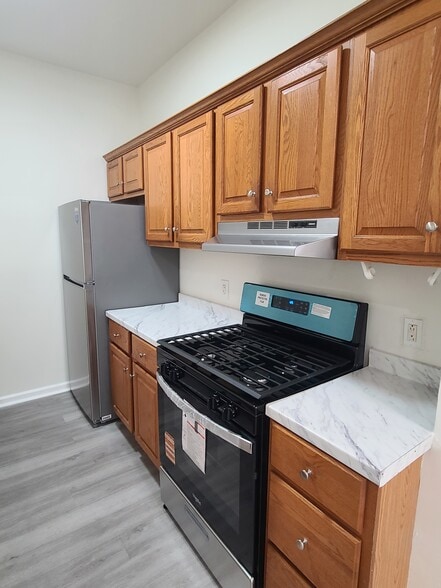 Building Photo - 6263 Limekiln Pike