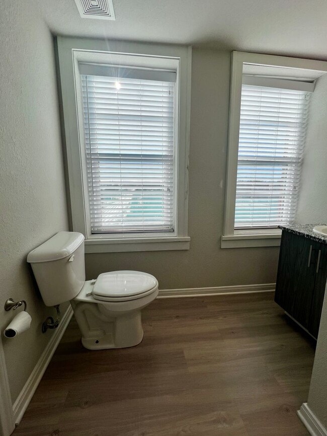 Building Photo - The Madison - Downtown Waco