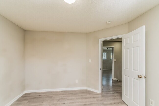 Building Photo - 629 Cotton Brook Dr