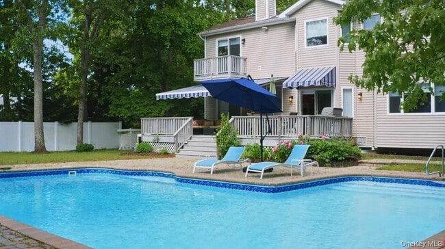 Building Photo - 5 Mill Race Rd