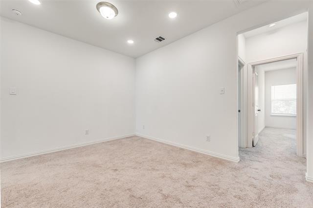 Building Photo - 9912 Schramm St